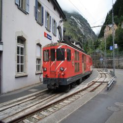 Matterhorn-Gotthardbahn--Gschenen-MGB---Zahnradlok-Deh-4-4-92