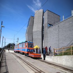 Monte-Generosobahn_Bhe-4-8-13_Fiore-di-pietra